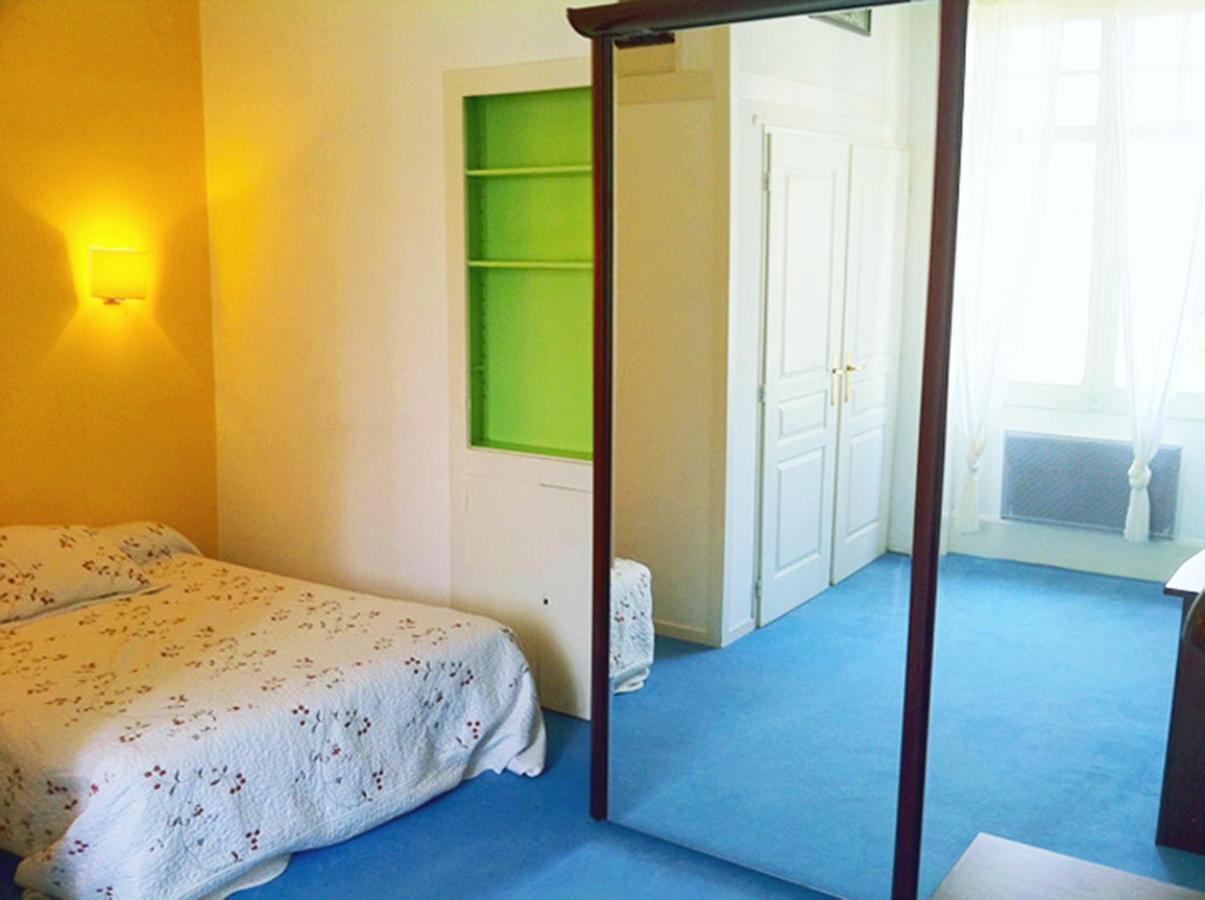 T2 A Pied De Plage Sur Ancien Hotel Chic, Samedi A Samedi San Juan de Luz Exterior foto